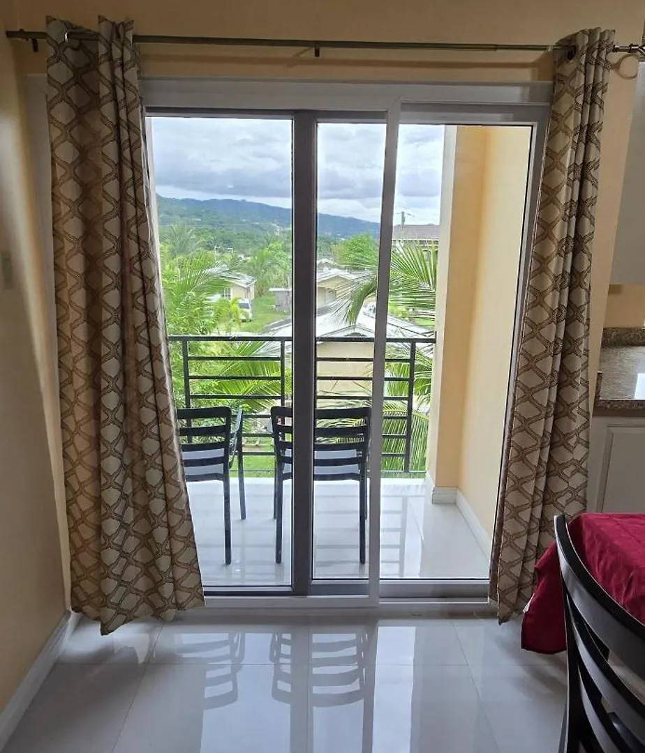 Fentours Apartment Rental 몬테고 베이